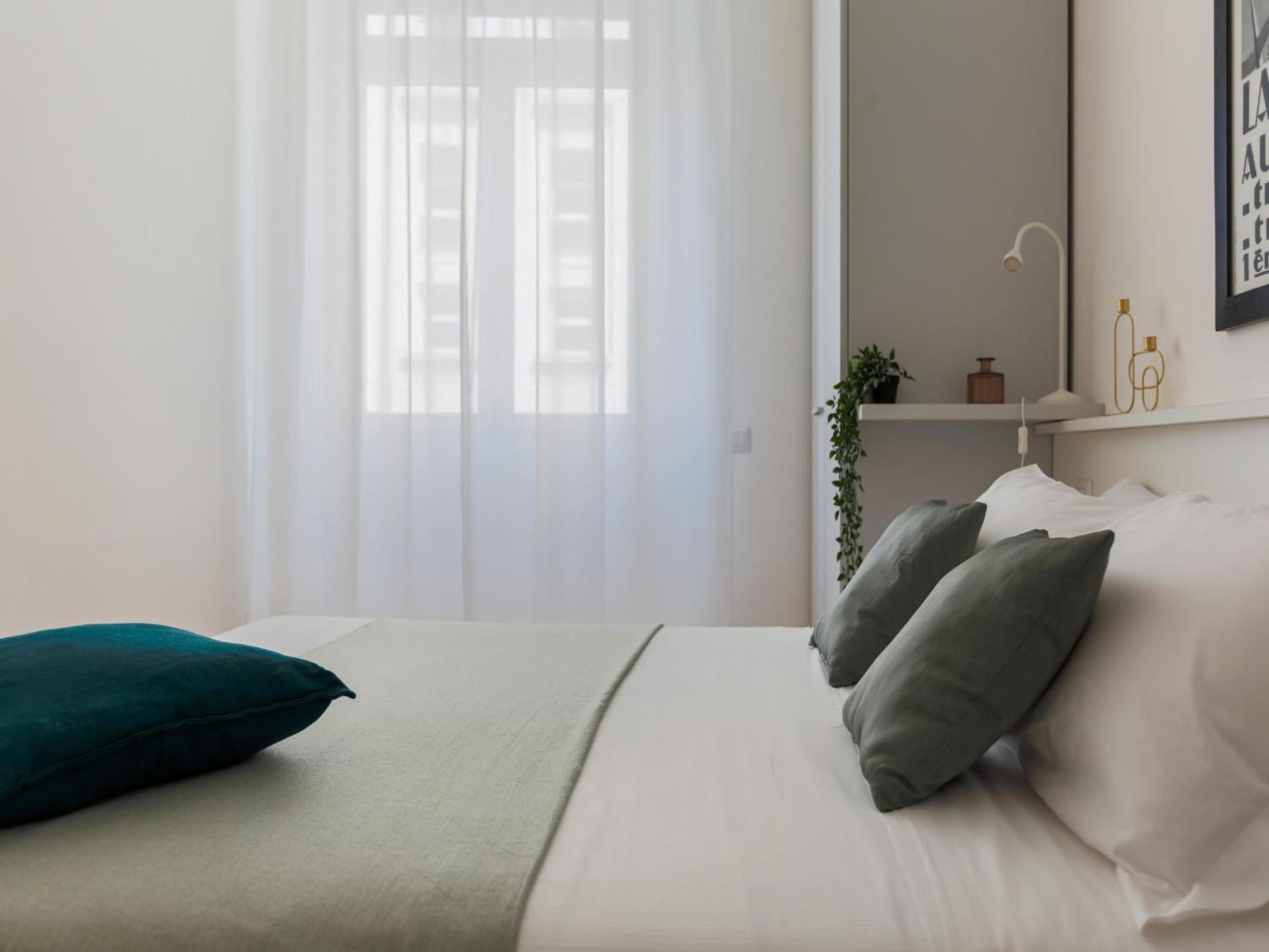 The Best Rent - Modern One Bedroom Apartment In San Babila Milano Esterno foto